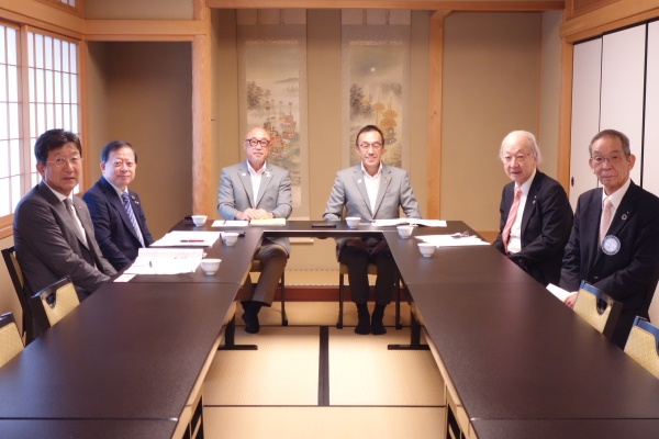 ガバナー公式訪問報告