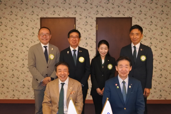 ガバナー公式訪問報告