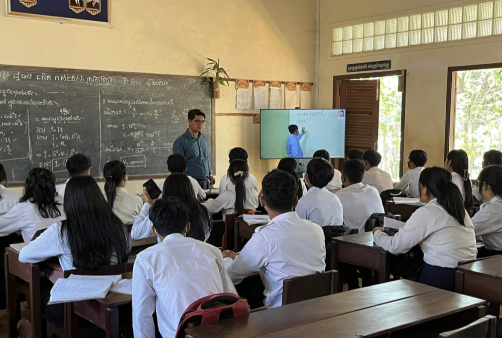 地区補助金事業「カンボジア・シェムリアップ州の学校教育環境の向上」